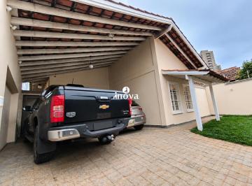 Casa · 232m² · 3 Quartos · 4 Vagas · Casa a venda, Bairro Mercês