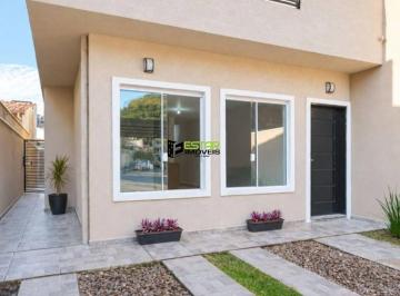 8a2cf6cceb2eb7ffee8a52ca3ad9381a6fe63a80 · Casa térrea com 2 dormitórios, suíte, amplo terraço e 2 vagas em Atibaia