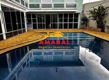 Casa · 525m² · 5 Quartos · 8 Vagas · SOBRADO DE ALTO PADRÃO EM SUZANO COM 3 SUÍTES COM CLOSET, PISCINA, SAUNA - FINANCIA