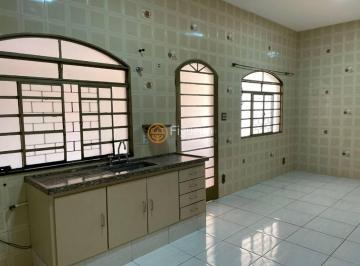 a906f24dcbd051b8903ee84c1eede28c85e6dd0d · Casa com 3 dormitórios para alugar, 102 m² por R$ 2.300,00/mês - Marchi - Barretos/SP