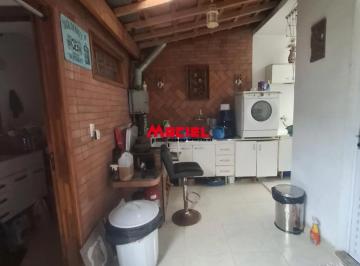 Casa · 60m² · 2 Quartos · 2 Vagas · CASA TERREA COM 2 SUITES EM CONDOMINIO ACOLHERDOS COM AMPLO LAZER