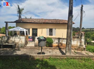 Casa · 157m² · 2 Quartos · 2 Vagas · Casa com quintal e 2 garagens na Colina Nova Boituva
