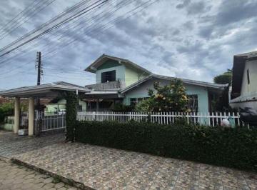 Casa · 666m² · 3 Quartos · Casa á venda com 03 sendo 02 suítes no Rocio Grande em São Francisco do Sul/SC