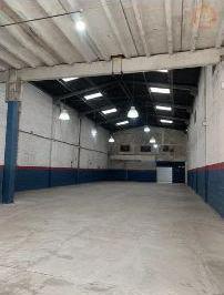 oeb9em42ywm2ywy4nzk1mzbl_md · Galpão Comercial para Locação na Guilhermina