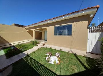 Casa · 242m² · 3 Quartos · 3 Vagas · Casa em São Francisco, Campo Grande/MS de 242m² 3 quartos à venda por R$ 850.000,00