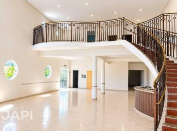 Comercial · 420m² · 6 Vagas · Sala Comercial para alugar em Horto Santo Antonio de 420.00m² com 6 Garagens