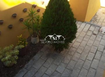 Imagem 1 · Casa para venda em Carangola, Petrópolis