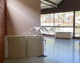 Imagem 1 · Loja-Salão para aluguel em Mosela, Petrópolis
