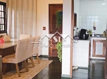 Imagem 1 · Casa para venda em Mosela, Petrópolis
