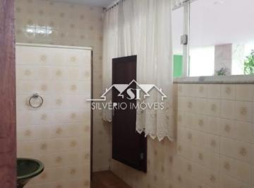 Imagem 1 · Casa para venda em Samambaia, Petrópolis