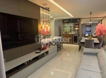 4cbae53f · Apartamento, 3 dormitórios, 133.65 m², em Centro