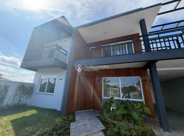 Casa · 275m² · 4 Quartos · 3 Vagas · -