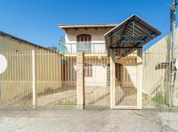 Casa · 175m² · 4 Quartos · 2 Vagas · Casa de 4 quartos, dois terrenos no Porto verde