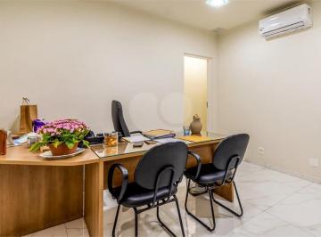 Casa · 176m² · Sobrado à venda em Santa cecília - SP