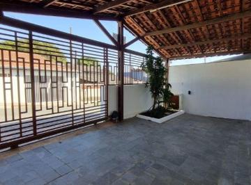 Casa de 3 quartos, Campinas · Casa reformada à venda na Vila Castelo Branco, Campinas - 74 m², 3 quartos, 1 suíte e 2 vagas