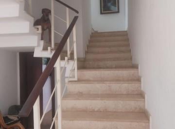 Casa de 4 quartos, Campinas · Sobrado à venda na Vila Nova São José, Campinas - 255 m², 4 quartos, 1 suíte e 4 vagas