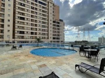 Apartamento de 2 quartos, Samambaia · Aluga-se no Residencial VIVA apartamento de 2 quartos, suíte, armários, lazer, próximo ao metro.