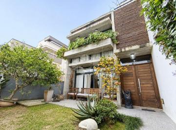 001 · Casa Residencial 230M² - para Alugar