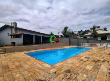 Casa · 493m² · 4 Quartos · 5 Vagas · Casa de Condomínio para alugar em São Joaquim de 493.00m² com 4 Quartos, 2 Suites e 5 Garagens