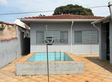 Casa · 206m² · 5 Quartos · 1 Vaga · Casa para venda em Centro de 206.00m² com 5 Quartos, 1 Suite e 1 Garagem
