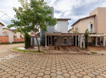 Casa · 140m² · 3 Quartos · Casa de Condomínio para venda em Parque Dos Lagos de 140.00m² com 3 Quartos e 1 Suite