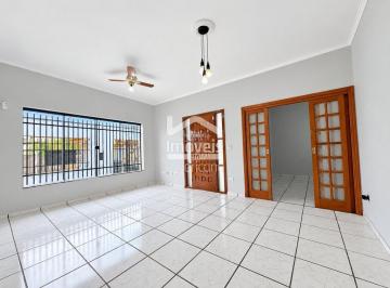 Casa · 291m² · 4 Quartos · Casa para alugar em Vila Grego de 291.00m² com 4 Quartos e 2 Suites