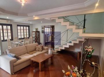 Casa · 157m² · 4 Quartos · 2 Vagas · Casa à venda Na Vila Mascote!