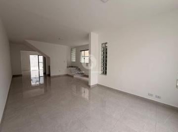 Casa · 150m² · 3 Quartos · 2 Vagas · Sobrado Reformado, 3 Dormitórios, 2 Suítes com Closet e Sacada, Quintal e 2 Vagas – Santos/SP