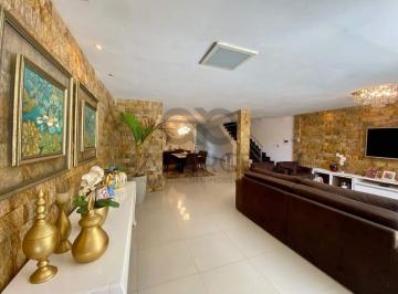 Casa · 200m² · 2 Quartos · 1 Vaga · CASA RESIDENCIAL 2 SUÍTES - CENTRO - ITACARÉ/BA
