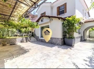 283609f13c576ad31f7c90015afe3153692f2124 · Sobrado com 3 dormitórios à venda, 280 m² por R$ 2.890.000 - Pacaembu - São Paulo/SP