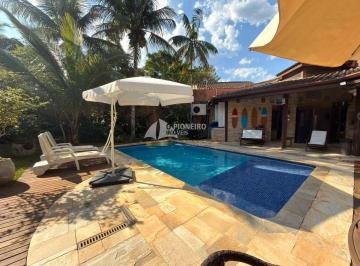 Casa · 720m² · 4 Quartos · 3 Vagas · Casa com 4 quartos a 700m da praia de Barra do Una