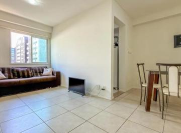 maceio-apartamentos-quarto-sala-jatiuca-16-10-2026_09-56-25-6ad21ef9ae753.webp · Apartamento com 1 quarto à venda em Maceió, no bairro Jatiúca