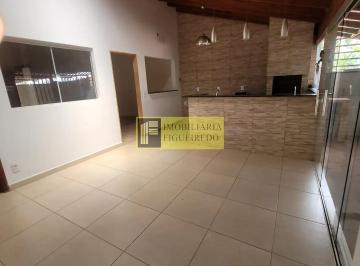 Casa · 90m² · 2 Quartos · 4 Vagas · Casa para alugar em Jardim Nazareth de 90.00m² com 2 Quartos, 1 Suite e 4 Garagens