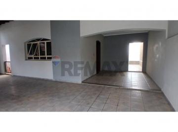 Casa · 191m² · 2 Quartos · 3 Vagas · Casa para alugar em Jardim Brasil de 191.00m² com 2 Quartos e 3 Garagens
