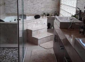 Casa · 450m² · 3 Quartos · 2 Vagas · Sobrado para venda em Parque Flamengo de 450.00m² com 3 Quartos, 1 Suite e 2 Garagens
