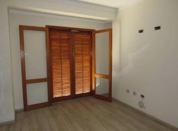 Casa · 180m² · 2 Quartos · 8 Vagas · Sobrado para venda em Vila Rosália de 180.00m² com 2 Quartos, 2 Suites e 8 Garagens