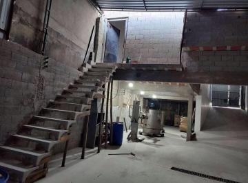 Comercial · 120m² · Sala Comercial para alugar em Jardim Do Triunfo de 120.00m²
