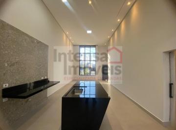 Casa de 3 quartos, Taubaté · Casa de Condomínio para venda em Chácara Do Visconde de 171.00m² com 3 Quartos, 1 Suite e 2 Garagens