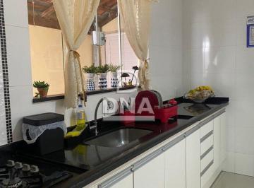 Casa · 250m² · 3 Quartos · 3 Vagas · Casa para venda em Jardim Itália de 250.00m² com 3 Quartos, 1 Suite e 3 Garagens