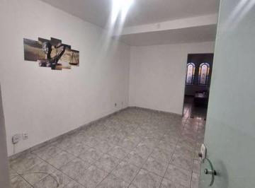 Comercial · 44m² · 2 Vagas · Sala Comercial para alugar em Vila Hulda de 44.00m² com 2 Garagens