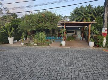 Casa · 300m² · 3 Quartos · 2 Vagas · Casa em condomínio - Buraquinho