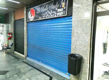 Comercial · 32m² · Loja em galeria na Rua Barão de Itapetininga, 112 - Loja 11 • 32 m²