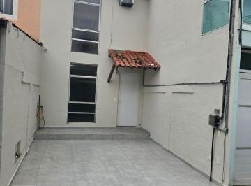 img0 · Casa em Condomínio com 2 Quarto(s) e 2 banheiro(s) para Alugar, 70 m² por R$ 2866 / Mês