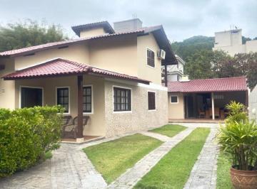 Casa · 300m² · 4 Quartos · 3 Vagas · Casa em Canasvieiras, Florianópolis/SC de 300m² 4 quartos para locação R$ 12.250,00/mes