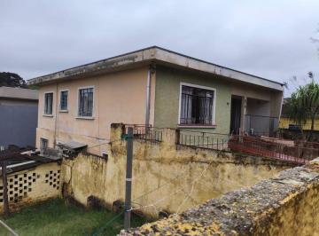 Casa de 3 quartos, Curitiba · Residência 257,00m2 terreno com 384m2 dois pisos, prox. Parque Barigui