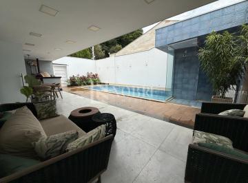 Casa · 353m² · 5 Quartos · 4 Vagas · Casa à venda no bairro Cariru - Ipatinga/MG