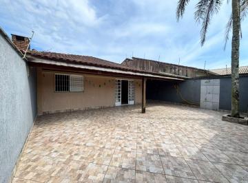 Casa de 4 quartos, Itanhaém · Casa no bairro Tupy em Itanhaém, no litoral sul de São Paulo, lado praia á 360 metros do mar
