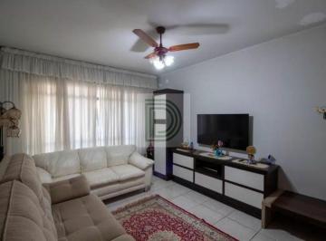 Casa de 3 quartos, São Paulo · Casa de 140 m² com 3 quartos 1 suite à venda no Butantã.