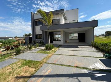Casa de 3 quartos, Porangaba · Sobrado alto padrão à venda no Ninho Verde 1, piscina com borda infinita, nunca habitado!