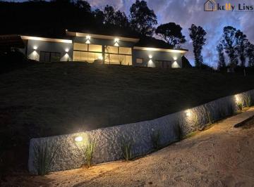 fbd15715f4d4f63e4a7c143c901a53cb84822d2f · Chácara nova com 3 dormitórios à venda, 2296 m² por R$ 950.000 - Área Rural de Pedra Bela - Pedra Be